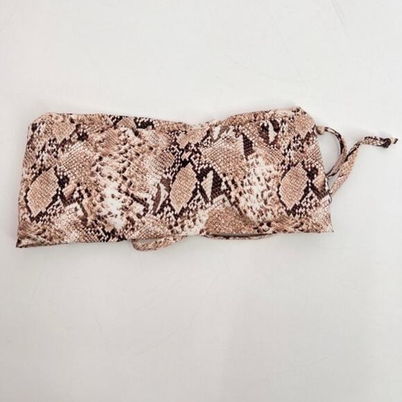 Ellejay Snakeskin Gemma Tie Back Bandeau Top Sz XS NWT - Picture 4 of 8